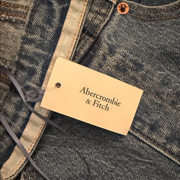 Abercrombie & Fitch Button-Up Blue Wide Leg Jeans Romper - Picture 3 of 5